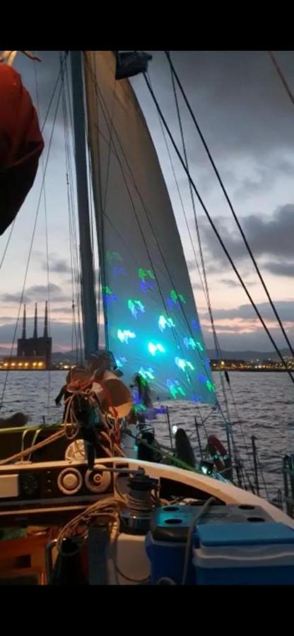 Готель Salidas En Barco Премія-де-Мар Екстер'єр фото